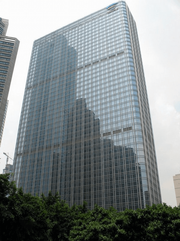 广州天河耀中广场冷却塔施工现场图