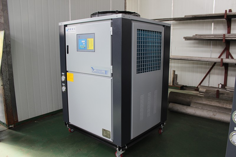 冷水机维护的内容包括哪几个方面,冷水机维护保养内容